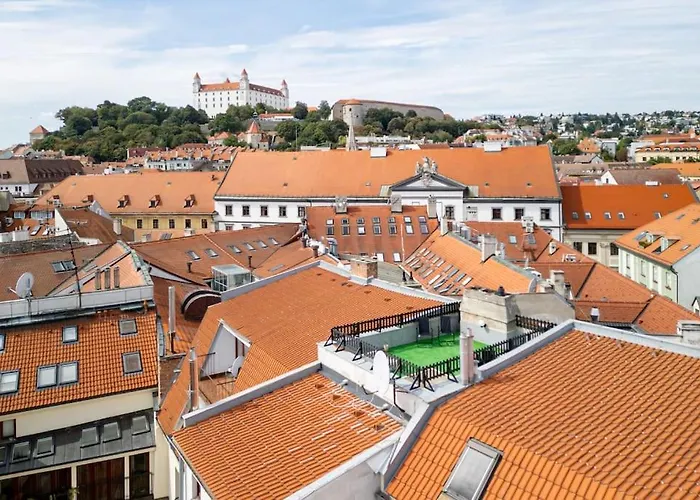 Primaxarya - Maisonette Right On The Main Square With Breath Taking 360 Views Of Bratislava