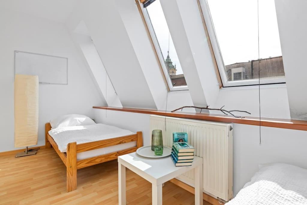 Apartment Primaxarya - Maisonette Right On The Main Square With Breath Taking 360 Views Of