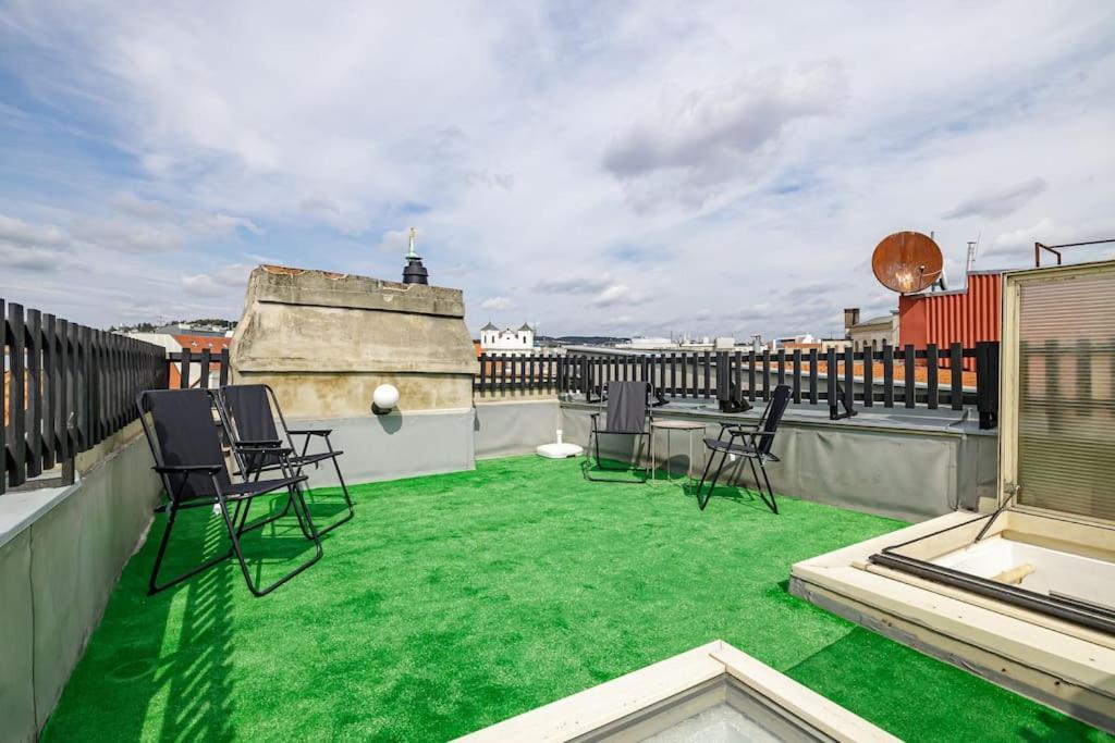 Apartment Primaxarya - Maisonette Right On The Main Square With Breath Taking 360 Views Of *