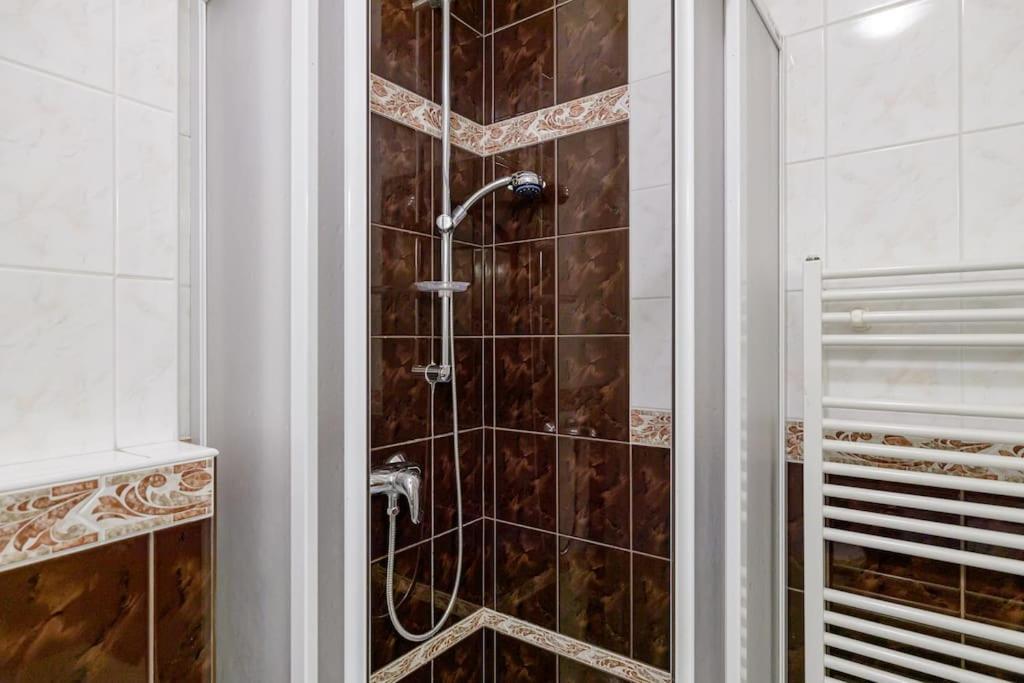 Primaxarya - Maisonette Right On The Main Square With Breath Taking 360 Views Of Apartment *